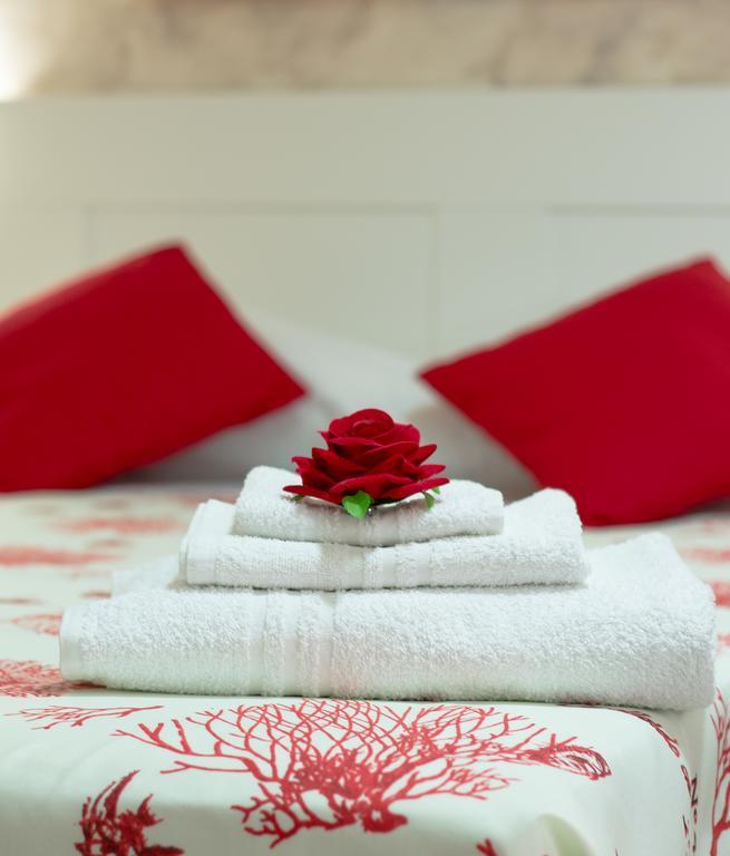 Corallia Apartment Сиракуза Екстериор снимка